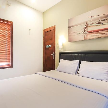Kuta Legian Inn Экстерьер фото