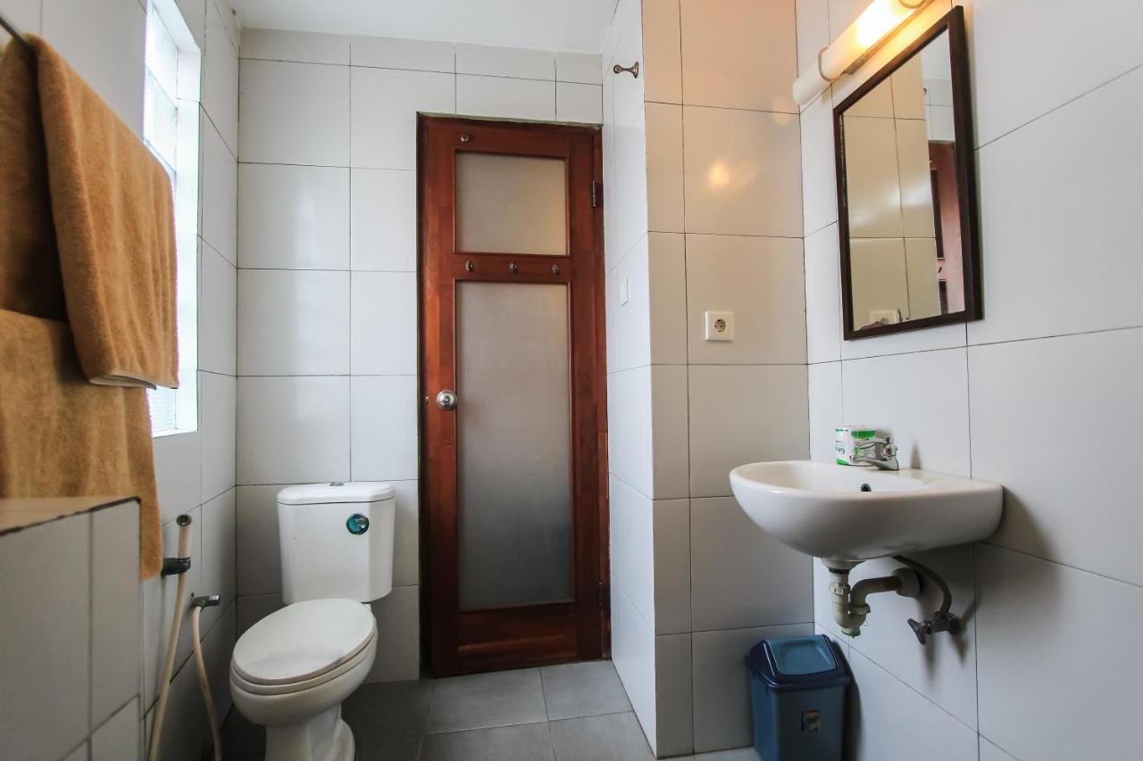 Kuta Legian Inn Экстерьер фото